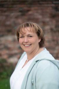 Christiane Elvermann (MFA)